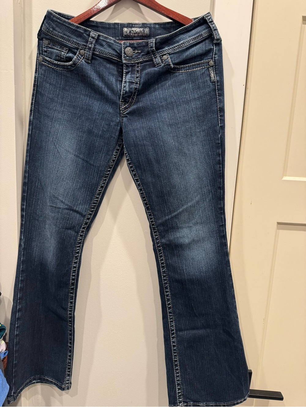 Silver Jeans Suki Surplus Bootcut Jeans W31 L32 Flap Pocket Dark Wash